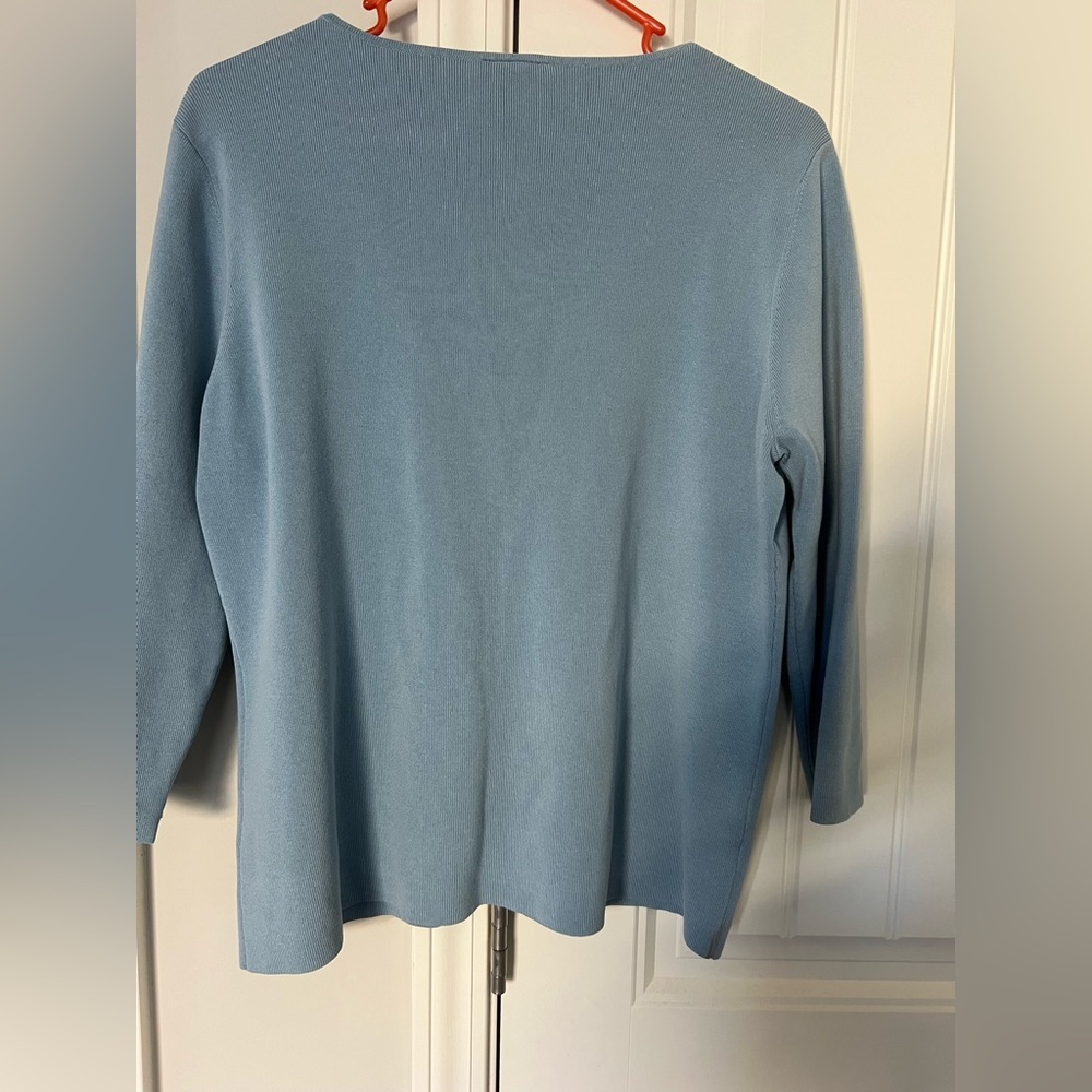 Ann Taylor light blue cardigan w 3/4 sleeves. Like new. Size XL, - Picture 2 of 8